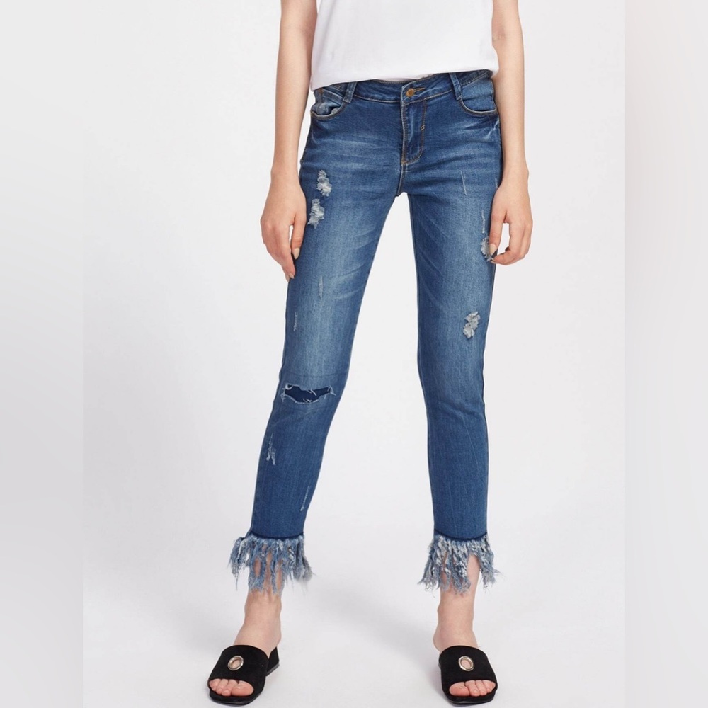 Free People ‘Great Heights’ Frayed Skinny Jeans in distressed blue